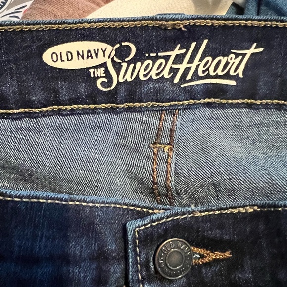 Old Navy Sweetheart Jeans 8 long - Picture 2 of 3